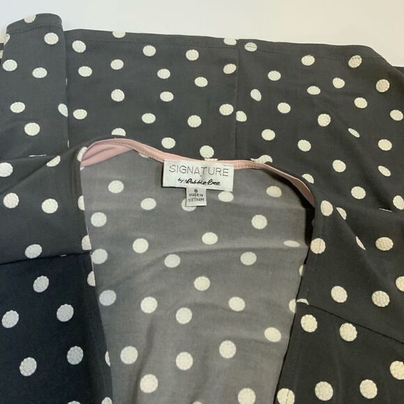 Women’s Signature dress by Robbie Bee - Picture 4 of 4